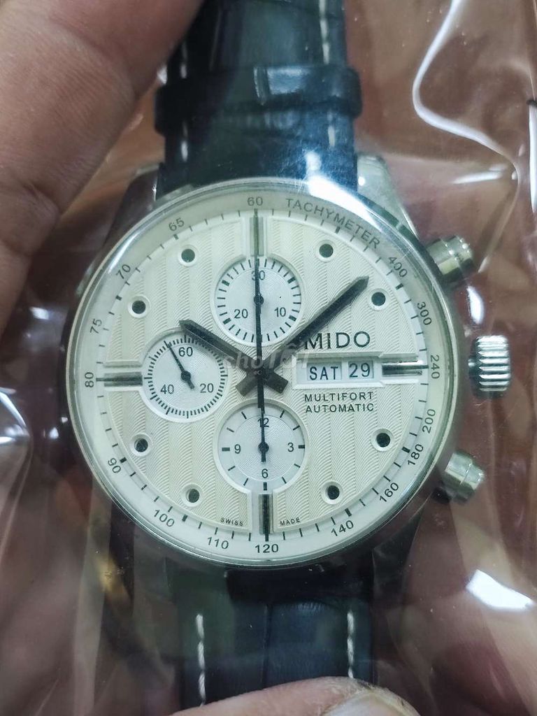 Đồng hồ thời trang chronograph