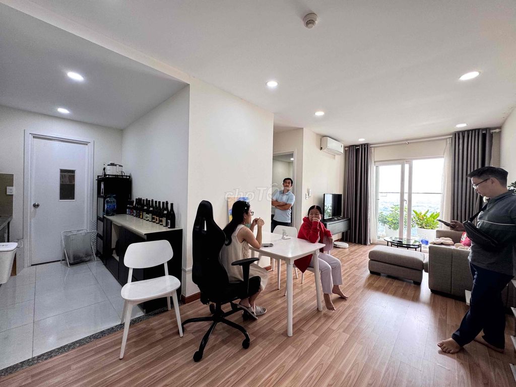 Bán căn hộ Diamond Riverside full nội thất 3.1ty thương lượng