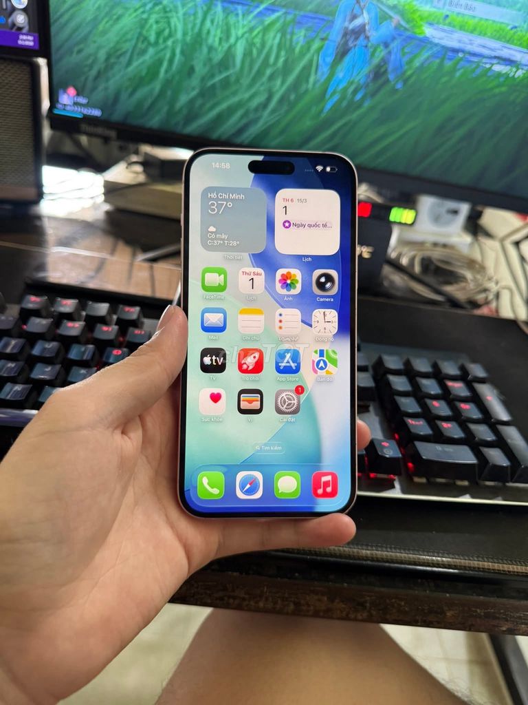 iPhone 14 Pro Hồng Đã sử dụng. Mua bán Điện thoại tại Thành phố Vị Thanh Hậu Giang được đăng bởi Huong hình 1