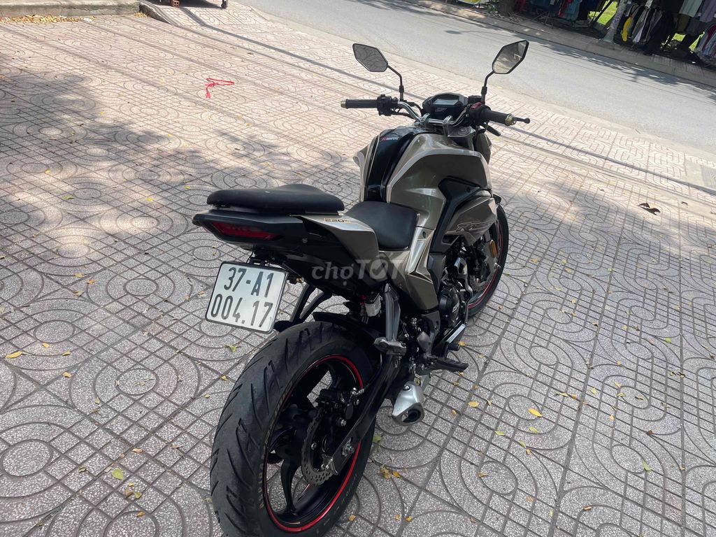 GPX Razer 220 nhập thái biển số 37 cccd chủ. Mua bán Xe máy tại Huyện Bình Chánh Tp Hồ Chí Minh được đăng bởi Phong Vũ hình 3