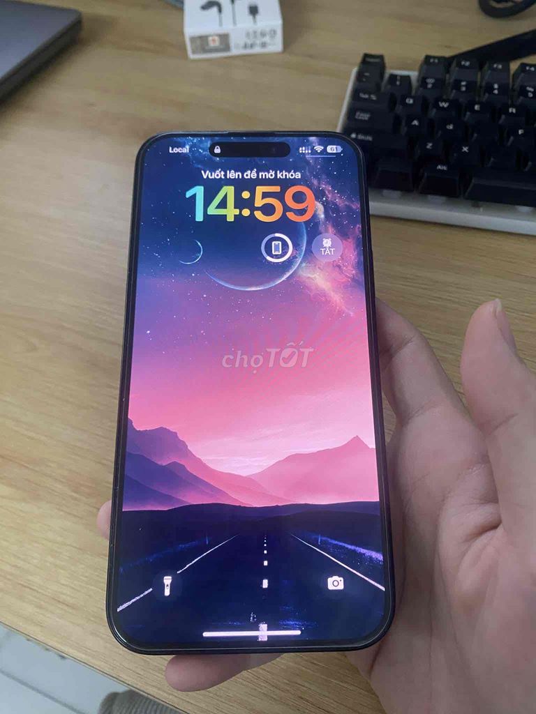 Apple iPhone 15 Plus 128GB Đen Lock. Mua bán Điện thoại tại Thành phố Thuận An Bình Dương được đăng bởi Bi hình 1