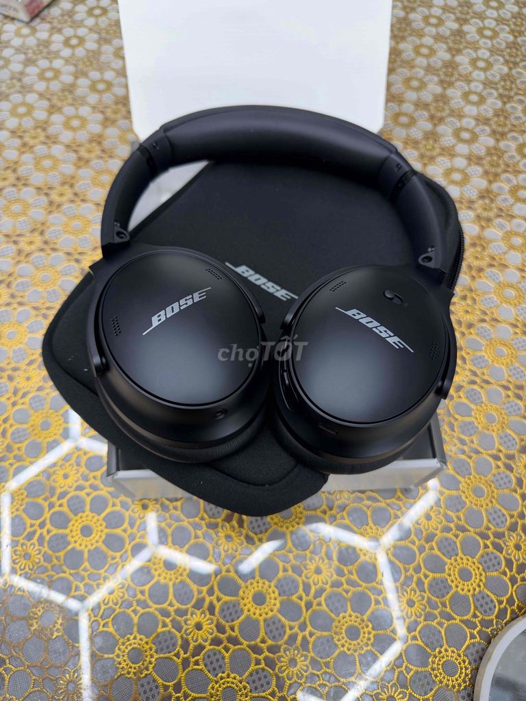 Tai nghe Bose QC 45 Đen Mới. Mua bán Tivi, Âm thanh tại Quận Ninh Kiều Cần Thơ được đăng bởi Nguyễn Ngọc Cần Thơ hình 1