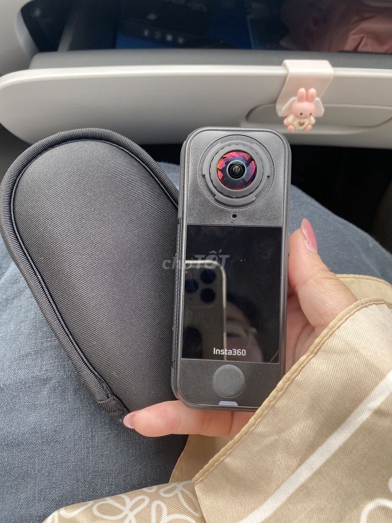 Pass camera Insta360 X4 air xài lướt. Mua bán Máy ảnh, Máy quay tại Quận Hải Châu Đà Nẵng được đăng bởi Nhi hình 1