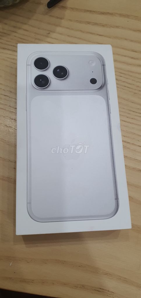 Apple iPhone 17 Pro Max 256GB Trắng. Mua bán Điện thoại tại Quận Hai Bà Trưng Hà Nội được đăng bởi Mr Sơn hình 1