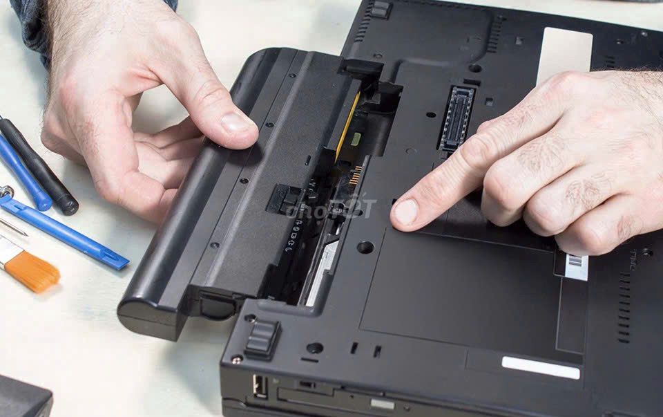 💛Thay Pin Laptop Uy Tín - NhanhTại Đức Nho Đà Nẵng. Dịch vụ tại Quận Thanh Khê Đà Nẵng được đăng bởi SỬA CHỮA MACBOOK LAPTOP ĐỨC NHO ĐN hình 1
