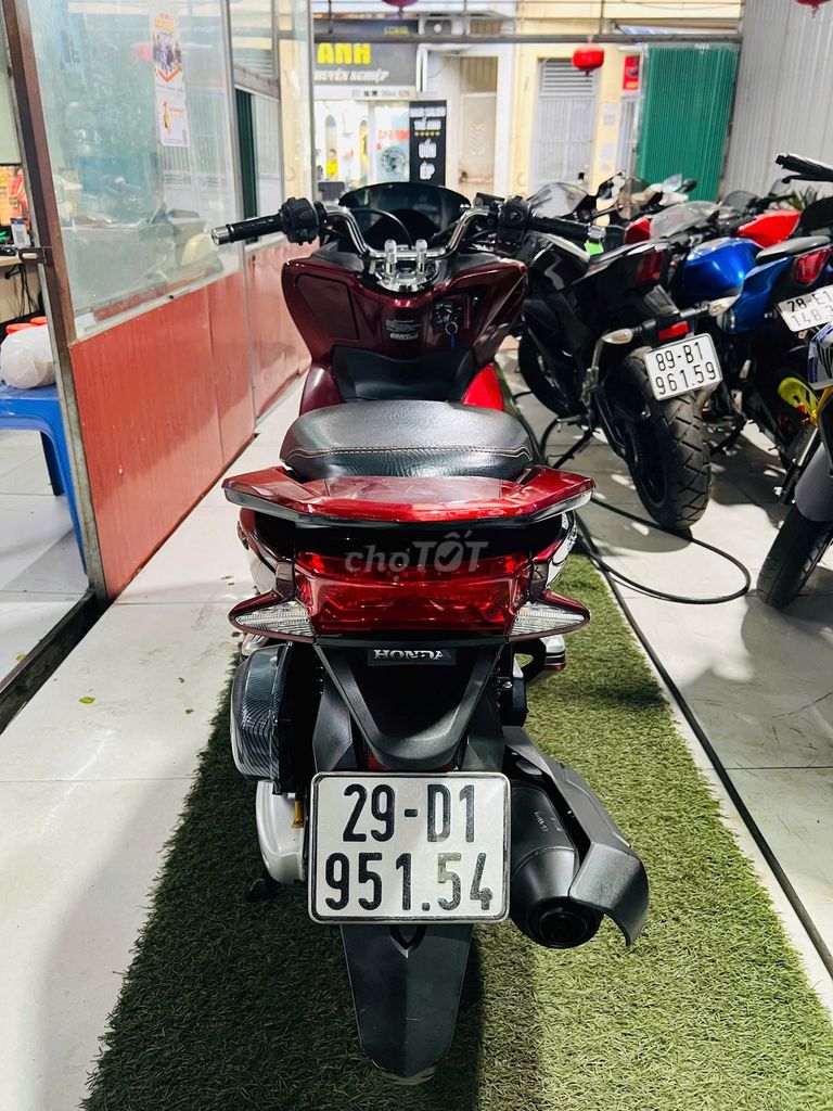 XE MÁY PHÚ THỊNH -HONDA PCX ĐỎ - HỖ TRỢ TRẢ GÓP. Mua bán Xe máy tại Quận Nam Từ Liêm Hà Nội được đăng bởi TRẦN VĂN PHÚ hình 3