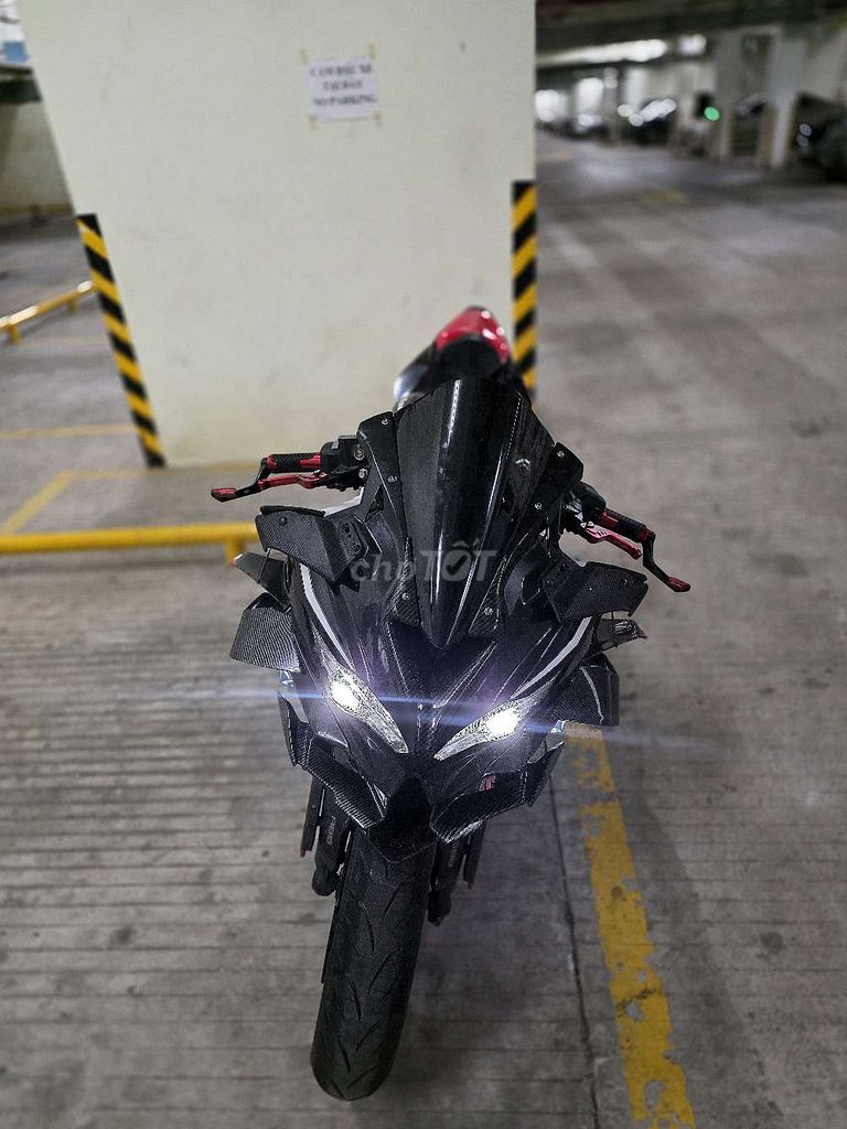 🏍️ Cần bán Kawasaki ZX25R 4 máy, full đồ chơi. Mua bán Xe máy tại Quận 7 Tp Hồ Chí Minh được đăng bởi Nguyễn Tiến hình 3