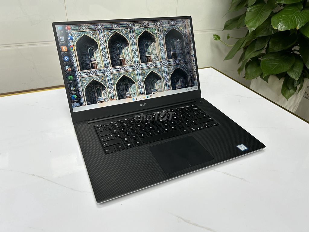 Dell Precision 5540-Cho đồ họa-thiết kế-kỹ thuật