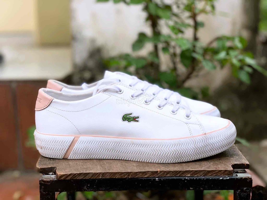 Lacoste gripshot chính hãng dành cho các chị em. S