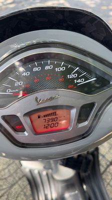 Piaggio Vespa Xám 7500 km. Mua bán Xe máy tại Quận 12 Tp Hồ Chí Minh được đăng bởi Tuấn dương