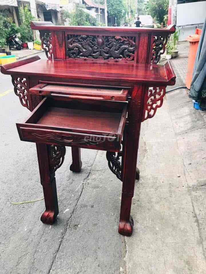 Bàn thờ Gỗ Nâu đỏ 1m27x88cm 95% mới. Mua bán Nội thất, đồ gia dụng khác tại Quận Tân Phú Tp Hồ Chí Minh được đăng bởi Hong loan hình 1
