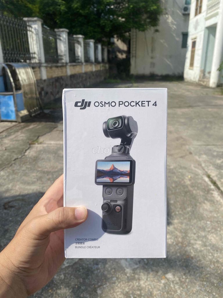 DJI Osmo Pocket 4 Combo Mới nguyên seal. Mua bán Máy ảnh, Máy quay tại Huyện Gia Lâm Hà Nội được đăng bởi Anh hình 1