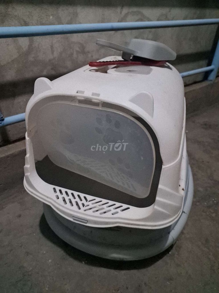 Khay vệ sinh mèo Nhựa Trắng, Xám có cửa. Mua bán Phụ kiện, Thức ăn, Dịch vụ tại Thành phố Thuận An Bình Dương được đăng bởi Anh Đào hình 1