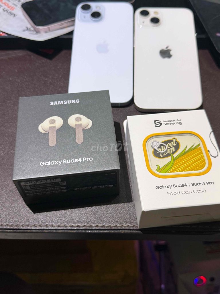 Tai nghe Samsung Galaxy Buds4 Pro Vàng kem. Mua bán Tivi, Âm thanh tại Thành phố Thủ Đức Tp Hồ Chí Minh được đăng bởi Minh Sang Store Góp Bao Nợ Xấu hình 1