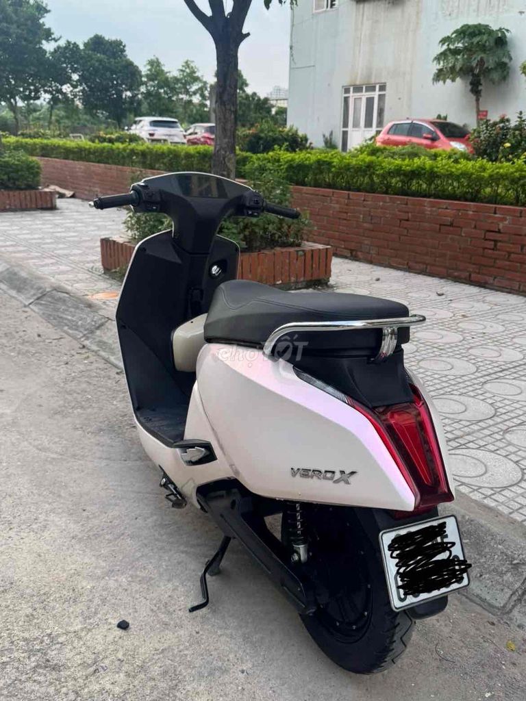 Электроскутер Vinfast Vero X 2026 Белый 3800км