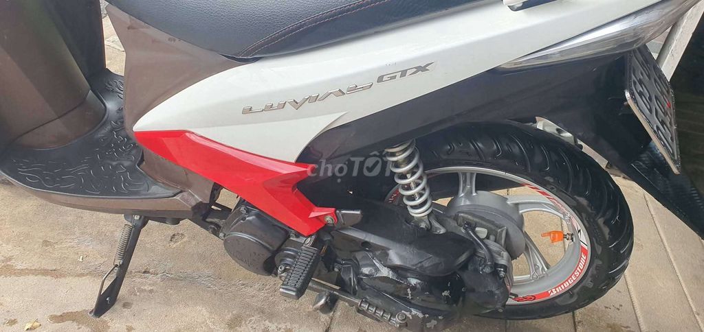 Yamaha Luvias GTX 2015 Trắng đỏ. Mua bán Xe máy tại Huyện Phong Điền Cần Thơ được đăng bởi Nguyễn Tiến Đạt hình 3