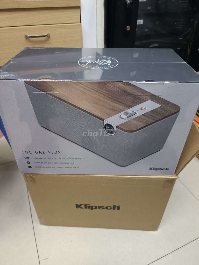 KLIPSCH the one plus , hàng nguyên seal 100% .