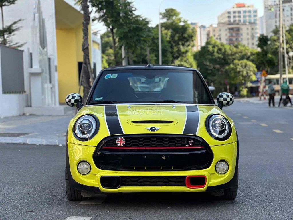 MINI Cooper S mui trần sx 2018 siêu đẹp. Mua bán Ô tô tại Quận Cầu Giấy Hà Nội được đăng bởi Cao Quý hình 20