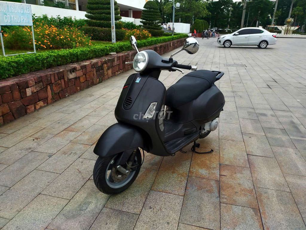 Piaggio GTS Máy Zin Biển Vip dành cho Ae quí tộc .. Mua bán Xe máy tại Quận Lê Chân Hải Phòng được đăng bởi Phát  hình 4