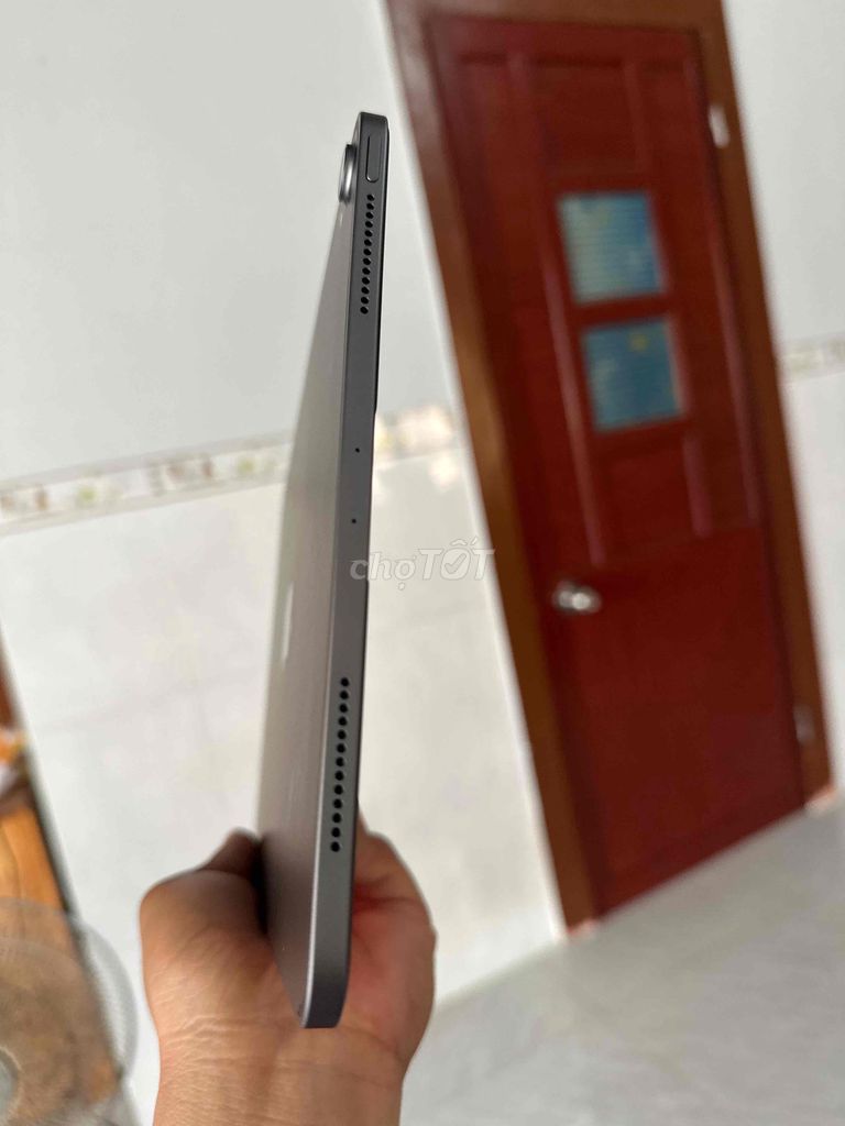 hiếm ipad pro 11inch máy 99, fullbox sạc zin. Mua bán Máy tính bảng tại Thị xã Đông Hòa Phú Yên được đăng bởi Tuấn Quang hình 4