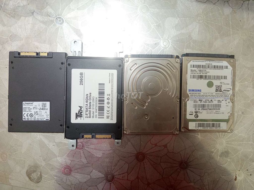 SSD Kingston 240GB Win 10,  SSD TRM 256GB win11. Mua bán Linh kiện (RAM, Card...) tại Thị xã Mỹ Hào Hưng Yên được đăng bởi Hùng Lê hình 1