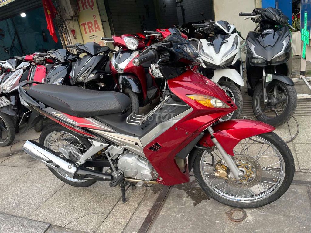 Возбудитель Yamaha 135 2010 красный б/у
