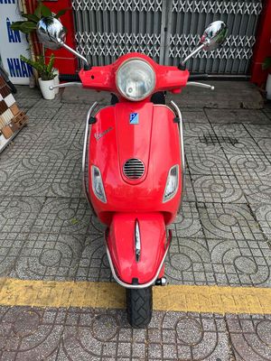 Vespa 2009 Bstp đầu nồi zin.Xe khá đẹp. Mua bán Xe máy tại Quận 8 Tp Hồ Chí Minh được đăng bởi Trần Nam