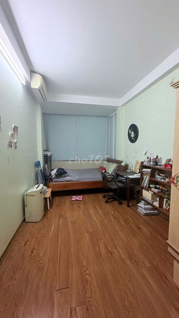 Chính chủ cho thuê nhà 4,5 tầng gần Cầu Vượt Mai Dịch