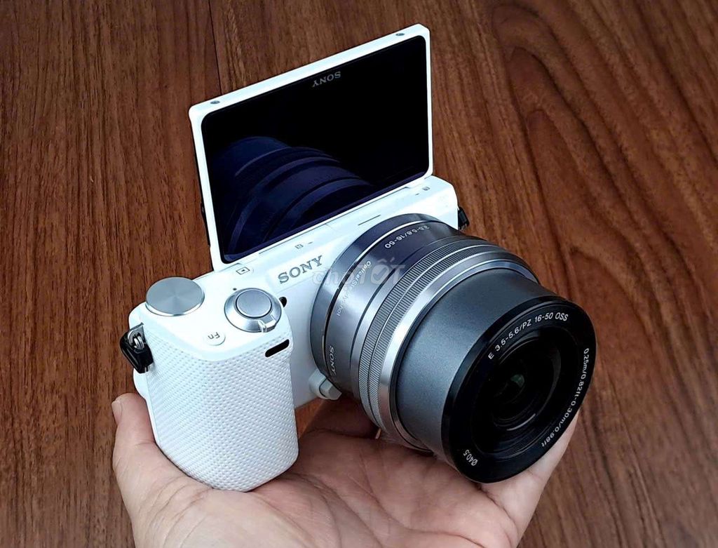 Máy ảnh Sony NEX 5R màu Trắng. Mua bán Máy ảnh, Máy quay tại Quận Tân Bình Tp Hồ Chí Minh được đăng bởi Phan Nguyen hình 1