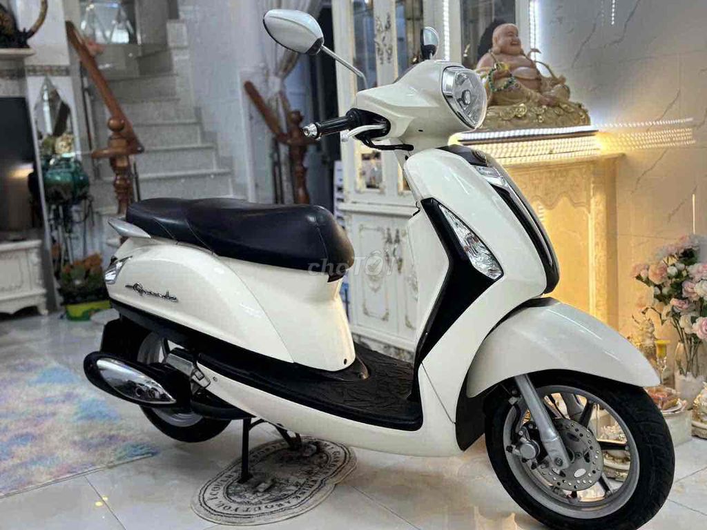 Grande Fi (Trùm mền) Bstp Đẹp mới 98% Zin. Mua bán Xe máy tại Quận 4 Tp Hồ Chí Minh được đăng bởi Huy hình 2