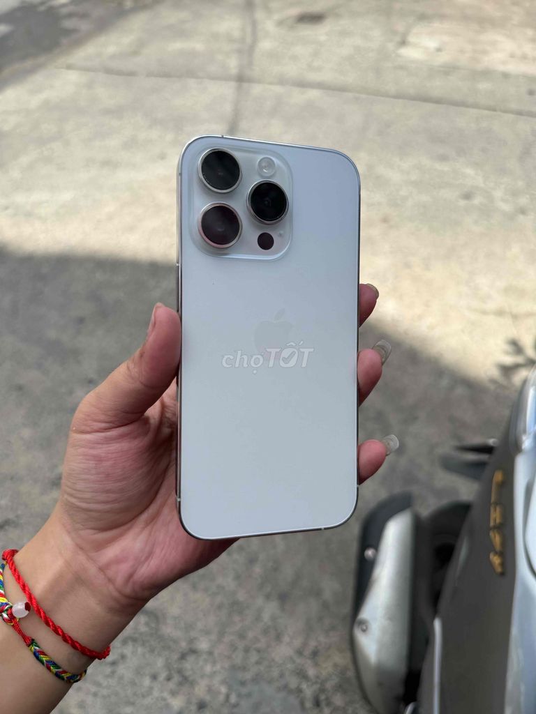 Apple iPhone 14 Pro Trắng. Mua bán Điện thoại tại Quận 8 Tp Hồ Chí Minh được đăng bởi nguyễn phạm thanh trúc hình 1