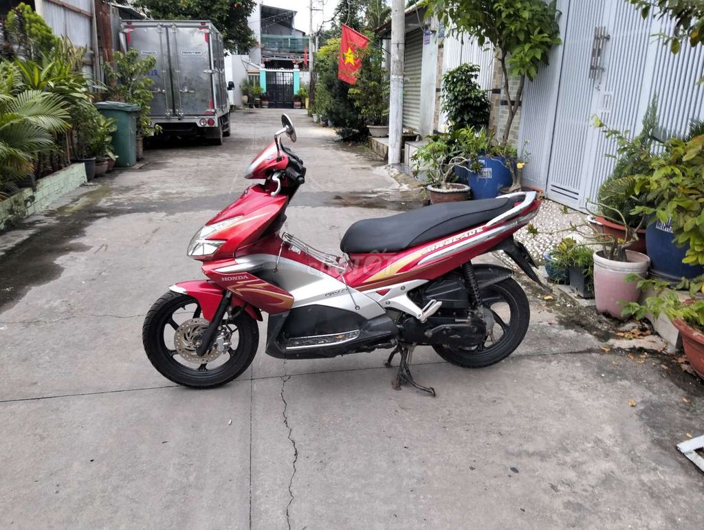 A Lắc 2010 FI Phug Xăg, Xe Rất Ngon, Rất Lợi Xăng. Mua bán Xe máy tại Quận 12 Tp Hồ Chí Minh được đăng bởi VŨ hình 2