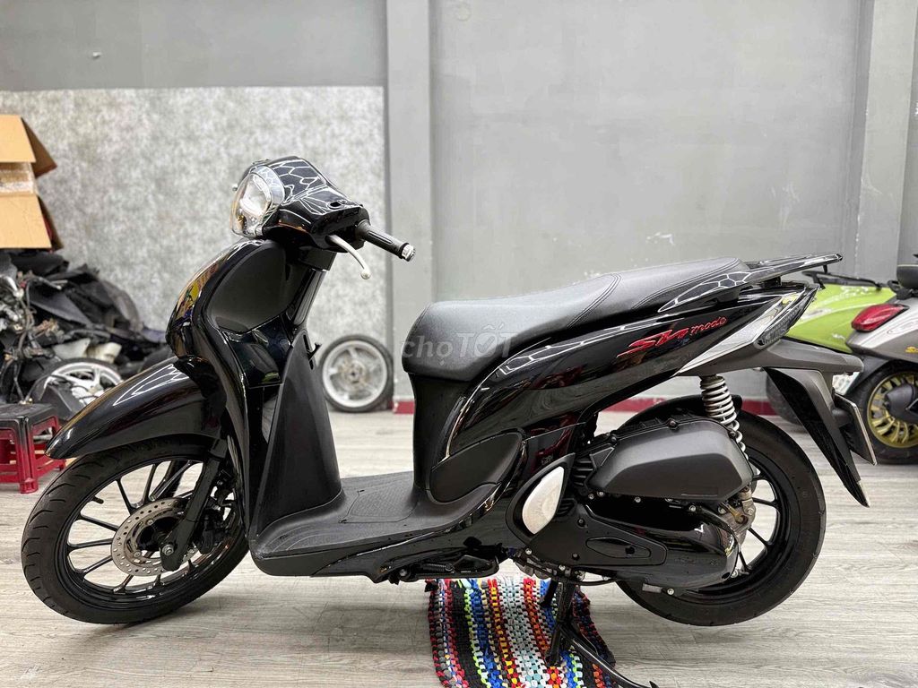 Siêu phẩm Sh mode 2024 odo cực thấp,máy êm.có góp6. Mua bán Xe máy tại Quận Thanh Khê Đà Nẵng được đăng bởi Hoài Vespa hình 5