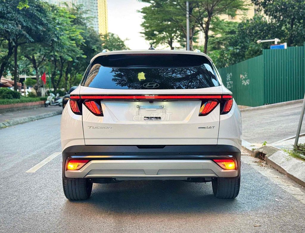 Hyundai Tucson 1.6 TURBO 2025 Trắng 2 vạn