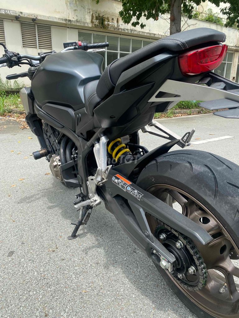 Honda CB650r bstp chính chủ. Mua bán Xe máy tại Thành phố Thủ Đức Tp Hồ Chí Minh được đăng bởi iMotorbike Viet Nam hình 9