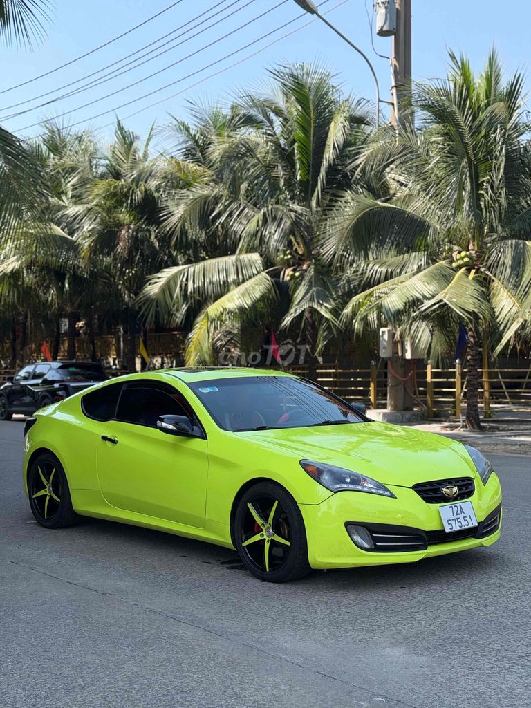 Hyundai Genesis Coupe 2.0 AT. Mua bán Ô tô tại Thành phố Thủ Đức Tp Hồ Chí Minh được đăng bởi Xe Lướt hình 2