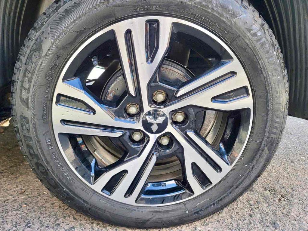 Mitsubishi Xpander 2020 1.5AT - 50711 km. Mua bán Ô tô tại Thành phố Thủ Dầu Một Bình Dương được đăng bởi Thu Trang Mitsubishi hình 13