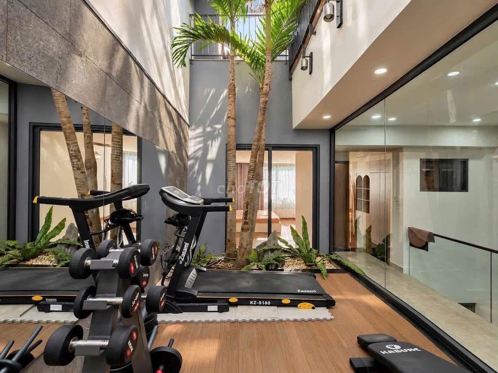 New pool villa with gym near Crowne Plaza and Sơn Thủy beach — photo 4