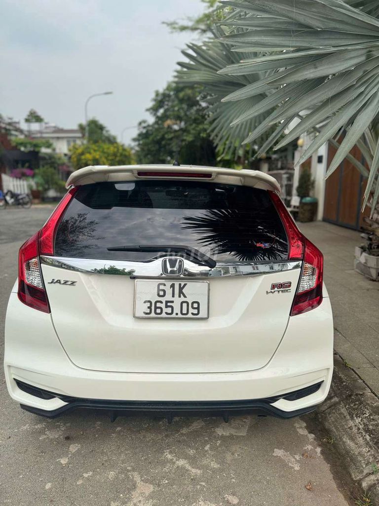 Honda Jazz RS 1.5AT 2018 38000 km. Mua bán Ô tô tại Thành phố Thủ Đức Tp Hồ Chí Minh được đăng bởi BÌNH VÌNH PHÚ CHUYÊN XE LƯỚT BAO TEST HÃNG  hình 4