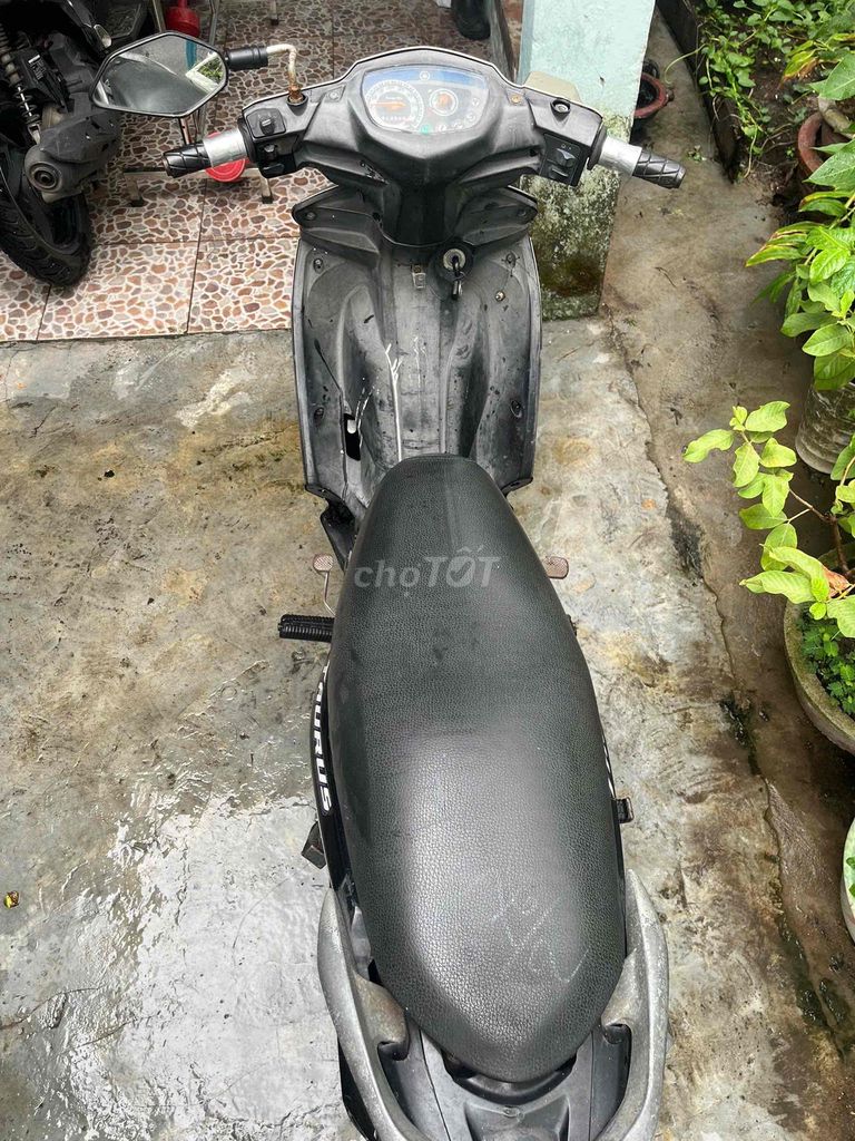 Мопед Yamaha Taurus, серый