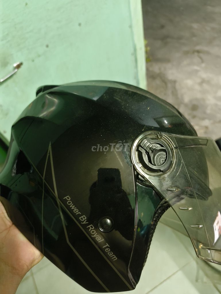 Nón bảo hiểm 3/4 Royal. Mua bán Phụ kiện thời trang khác tại Quận 4 Tp Hồ Chí Minh được đăng bởi Phương Lê hình 1