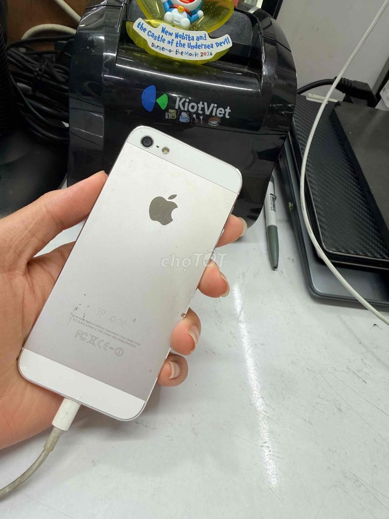 Apple iPhone 5 16GB Trắng Mỹ Màn hình bể. Mua bán Điện thoại tại Quận Phú Nhuận Tp Hồ Chí Minh được đăng bởi gia huy hình 1