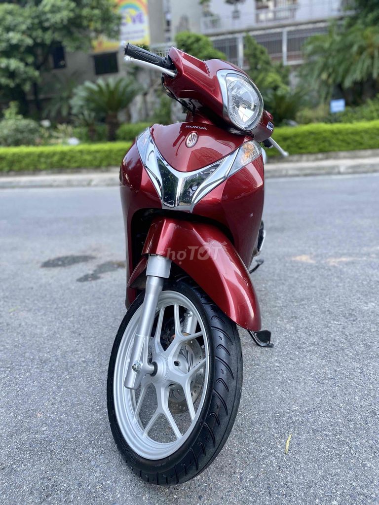 SHmode 125 smartkey 2017 - vỏ zin - máy zin. Mua bán Xe máy tại Quận Hoàng Mai Hà Nội được đăng bởi Xe Máy Quân Oanh  hình 1