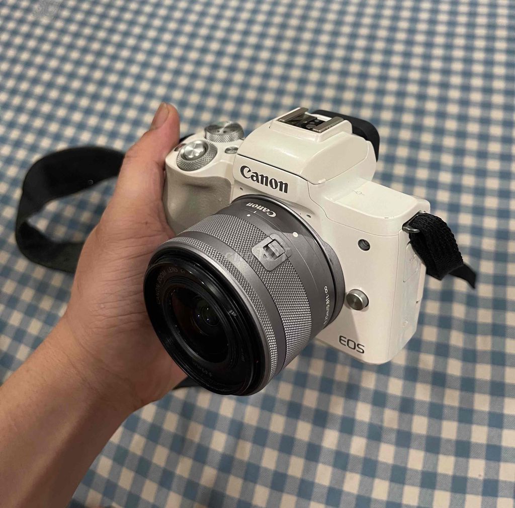 m50 canon. Mua bán Máy ảnh, Máy quay tại Quận Tân Phú Tp Hồ Chí Minh được đăng bởi Trần Đan Trường hình 1