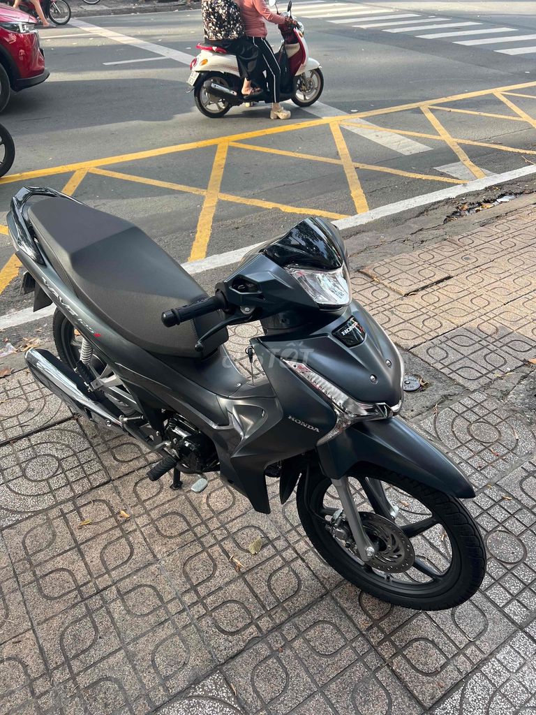 Wave thái 125i 2025 lướt 800km. Mua bán Xe máy tại Quận 5 Tp Hồ Chí Minh được đăng bởi Nghĩa hình 1