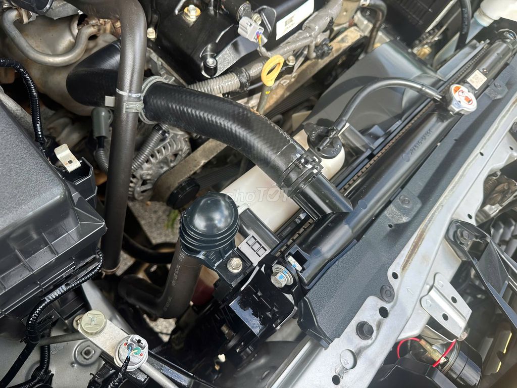 Toyota INNOVA 2.0E cuối 2017 số tay. Xe đẹp. Mua bán Ô tô tại Huyện Sóc Sơn Hà Nội được đăng bởi Salon Auto Đào Hằng hình 3