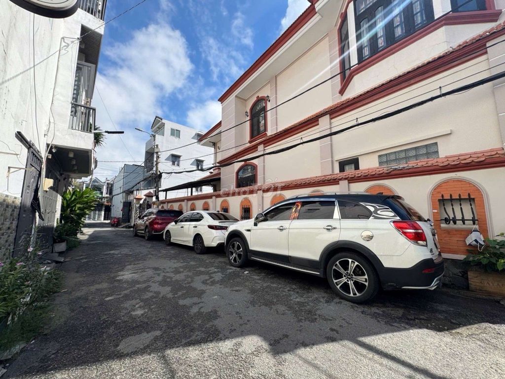 CHỈ 3 TỶ 7 -HXH 7M THÔNG -4,4 x 10 -KINH DOANH-PHAN HUY ÍCH GẦN EMART 