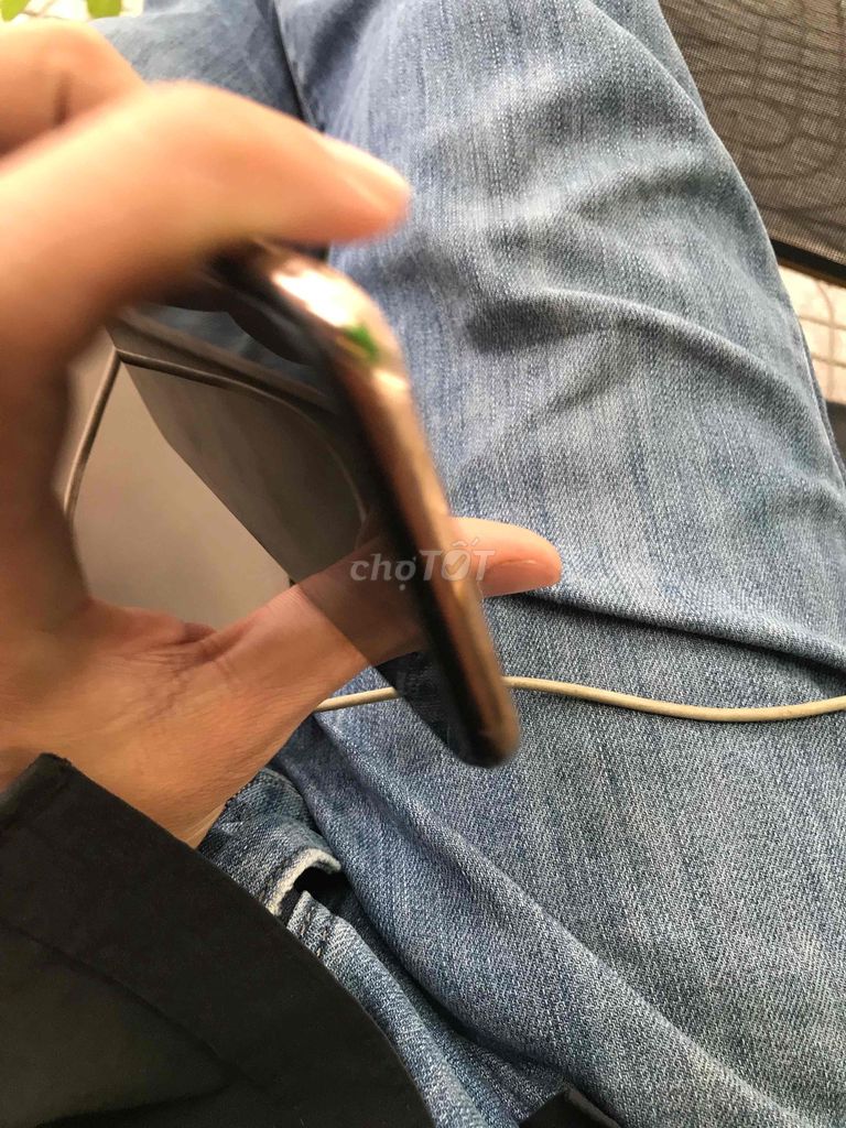 Apple iPhone Xs Max 256GB Vàng đồng. Mua bán Điện thoại tại Thành phố Biên Hòa Đồng Nai được đăng bởi Bon Bon hình 1