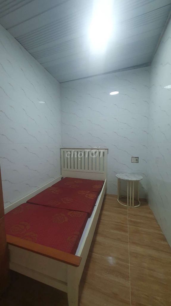 Комната в аренду в 3-м районе, Далат