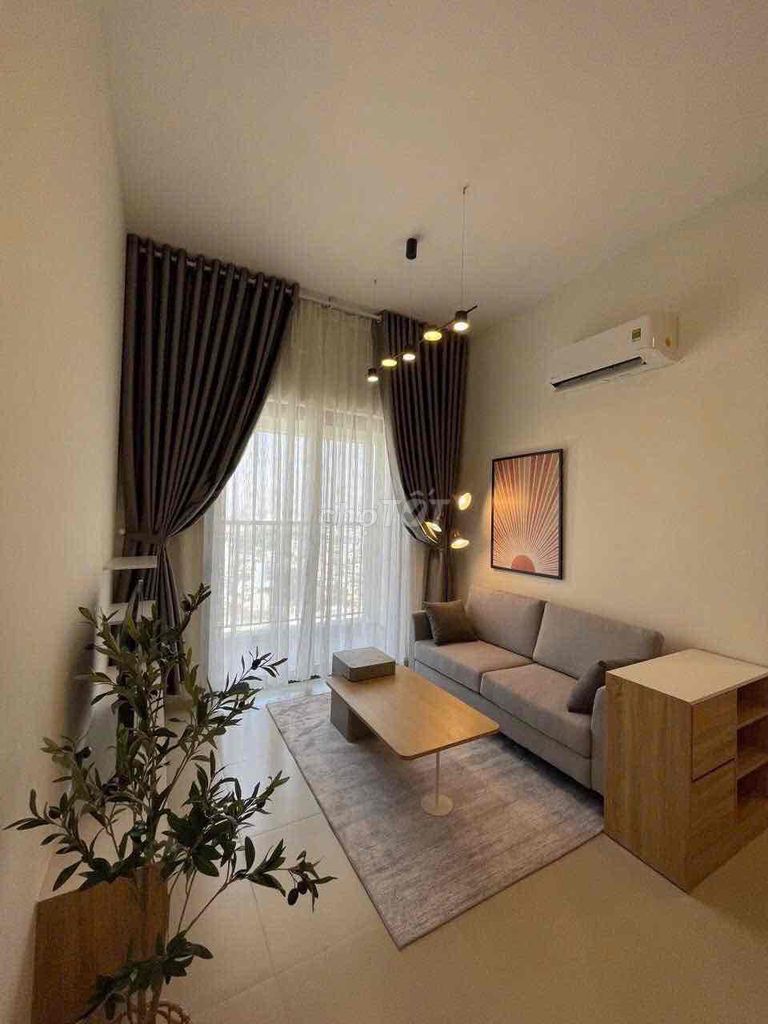 Còn 2 căn 1PN Topaz Twins đầy đủ nội thất, tầng cao, view hổ bơi đẹp